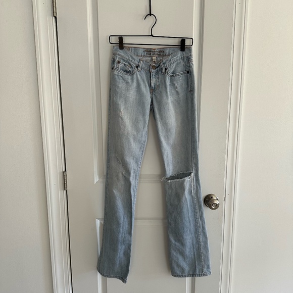 A&F Emma Low Rise Jeans - Picture 1 of 14
